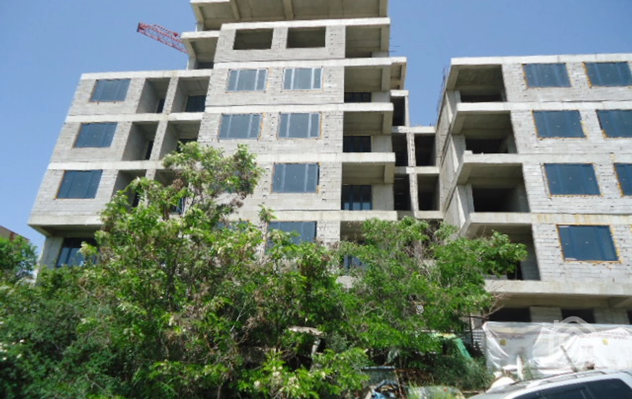 Продаётся 3-комнатная квартира, 73.1 м², ул. Г. Эмин, Центр