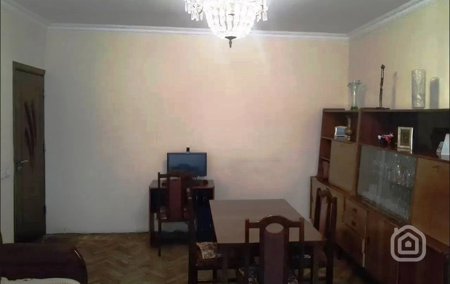 Продаётся 2-комнатная квартира, 72.7 м², пр. Бахрамян, Арабкир