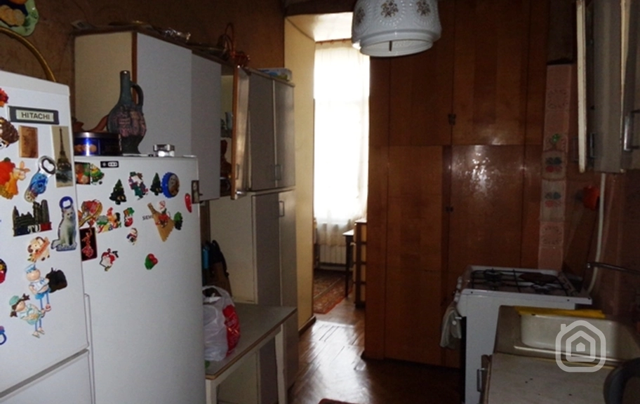 Продаётся 2-комнатная квартира, 76.65 м², пр. Тигран Мец, Центр