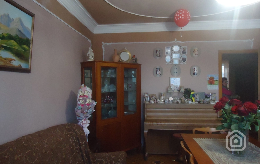 Продаётся 3-комнатная квартира, 93.8 м², ул. Башинджахян, Аджапняк