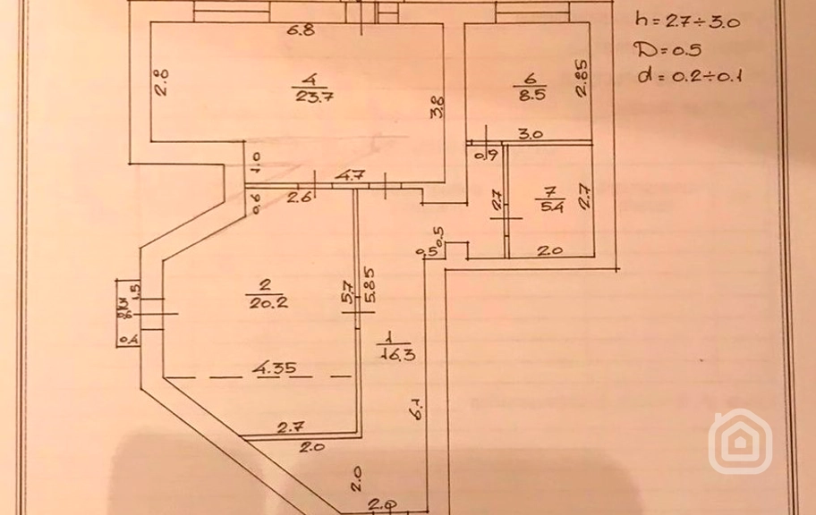 Продаётся 3-комнатная квартира, 80 м², пр. М. Маштоц, Центр