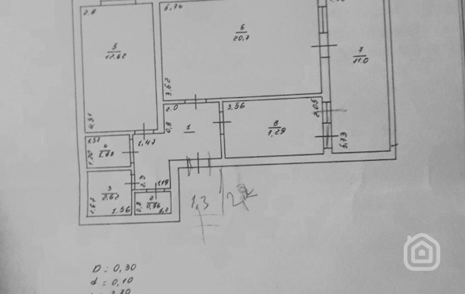 Продаётся 2-комнатная квартира, 65 м², ул. Д. Демирчян, Центр