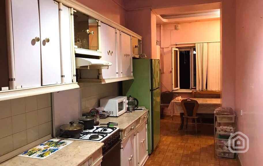 Продаётся 3-комнатная квартира, 103 м², пр. Тигран Мец, Центр