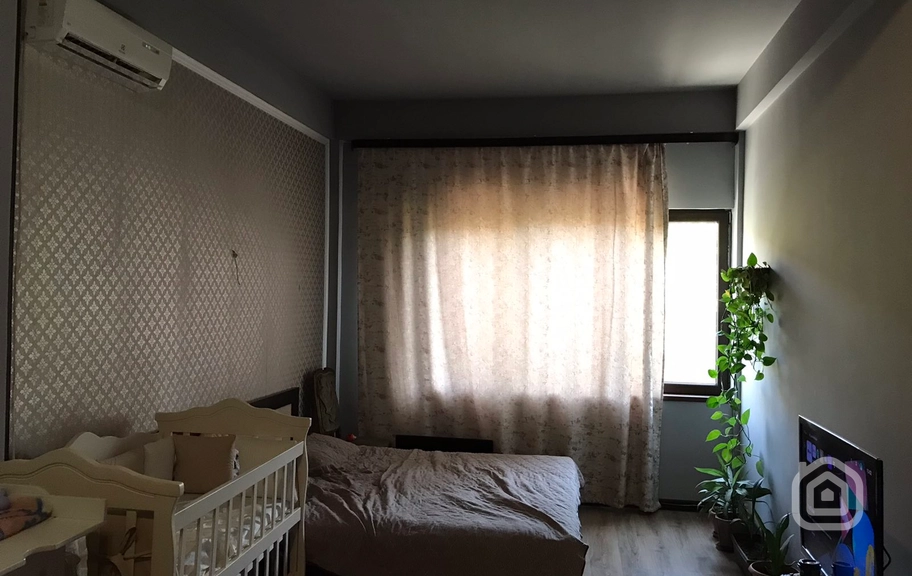 Продаётся 3-комнатная квартира, 89.9 м², пр. М. Маштоц, Центр