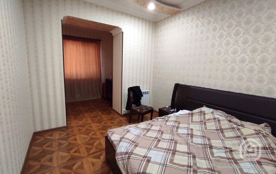 Продаётся 2-комнатная квартира, 77.4 м², ул. Киевян, Арабкир