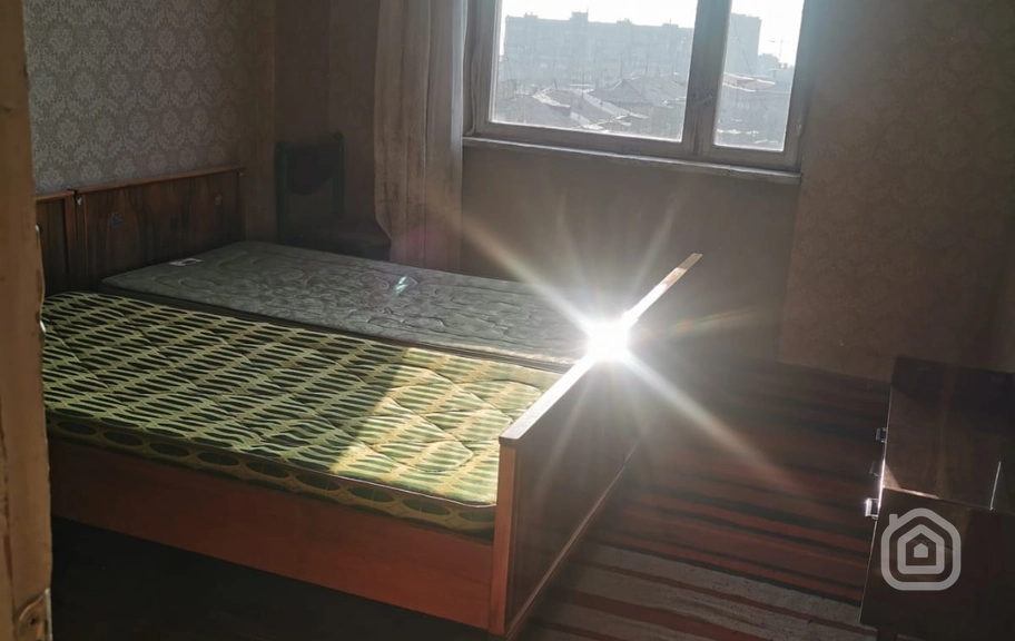 Продаётся 4-комнатная квартира, 96 м², ул. Рубинянц, Канакер-Зейтун
