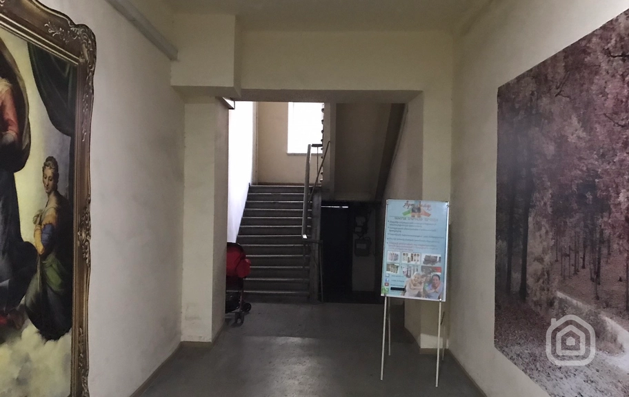 Продаётся 4-комнатная квартира, 132.01 м², пр. М. Маштоц, Центр