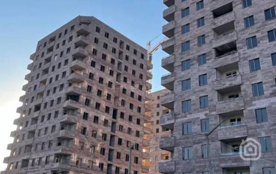 Продаётся 2-комнатная квартира, 55.8 м², ул. Адонц, Арабкир