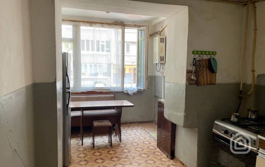 Продаётся 2-комнатная квартира, 57.1 м², ул. Маргарян, Аджапняк