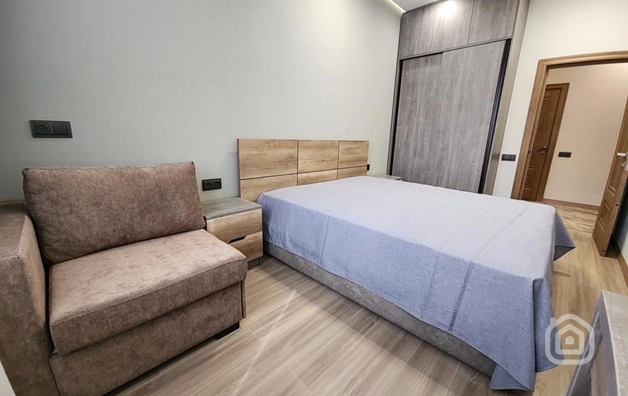 Продаётся 3-комнатная квартира, 95.49 м², Н. Тигранян тупик, Арабкир