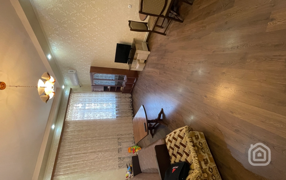 Продаётся 3-комнатная квартира, 81.1 м², ул. Вардананц, Центр