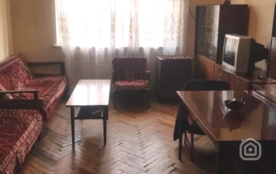 Продаётся 3-комнатная квартира, 88 м², ул. Киевян, Арабкир