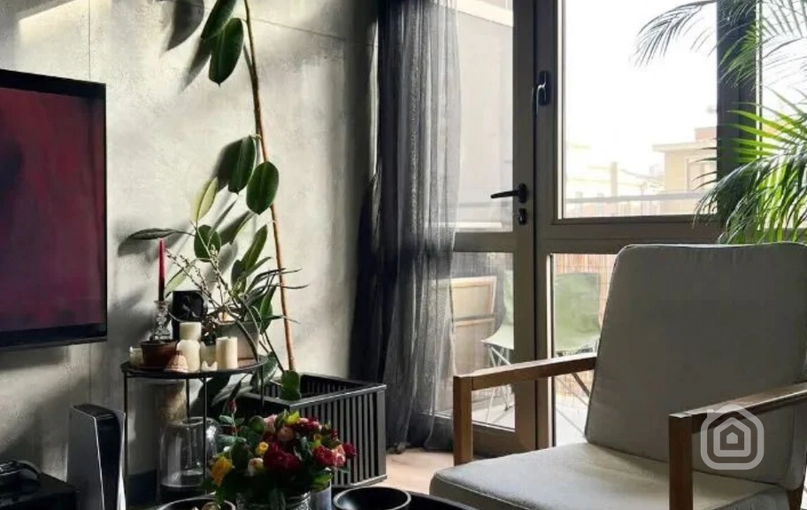 Продаётся 2-комнатная квартира, 54 м², ул. Верин Антарайин, Центр