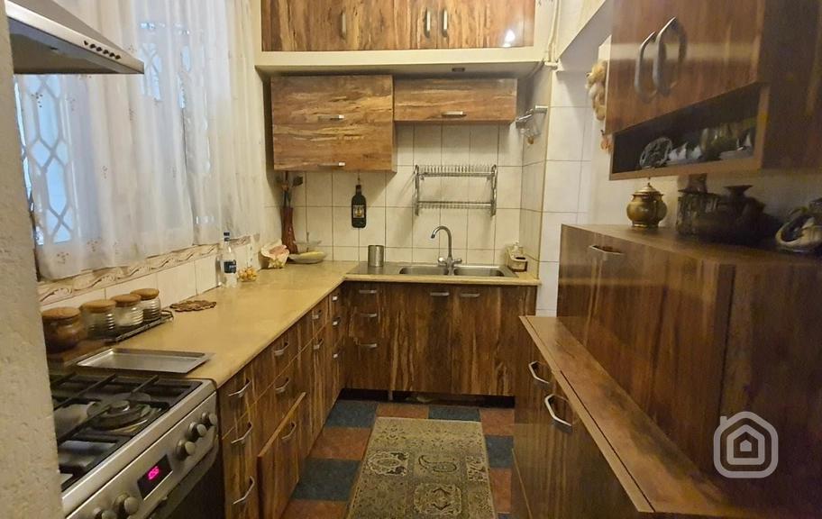 Продаётся 4-комнатная квартира, 96 м², кв-л Давташен 2, Давташен