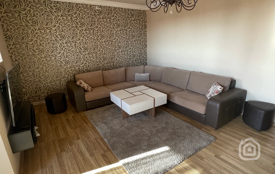Продаётся 3-комнатная квартира, 98.63 м², кв-л Варужан, Аван