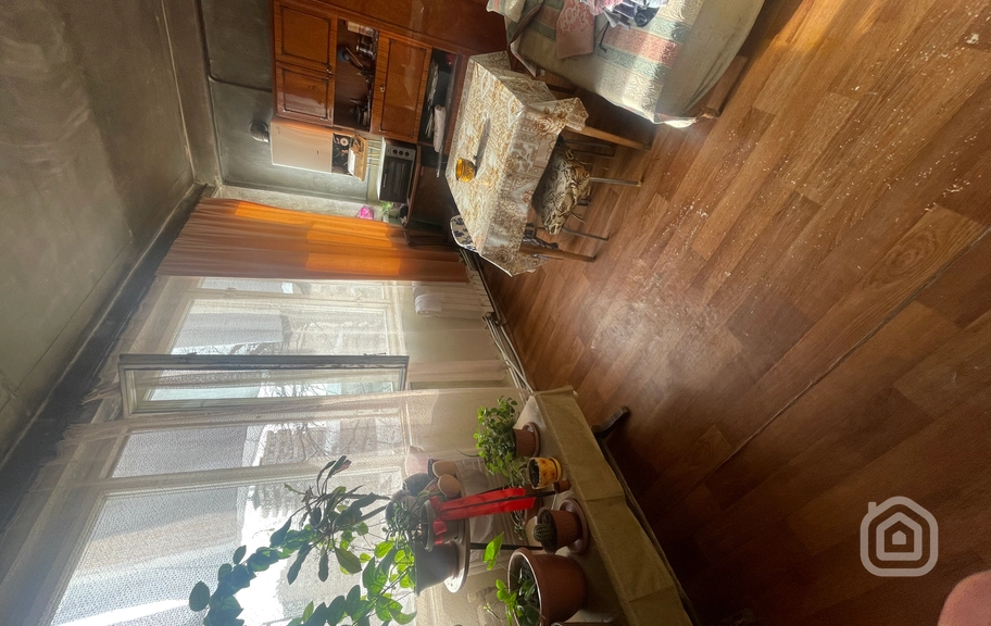Продаётся 3-комнатная квартира, 93 м², ул. Гюлбенкян, Арабкир