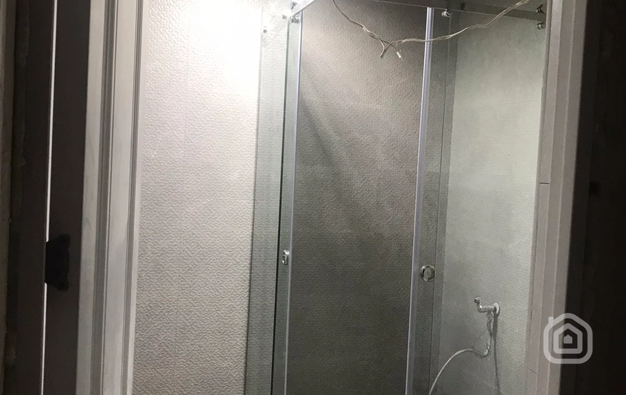 Продаётся 2-комнатная квартира, 39.4 м², ул. Гр. Лусаворич, Центр