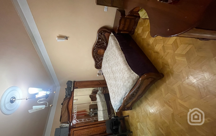 Продаётся 3-комнатная квартира, 75.5 м², ул. Туманян, Центр