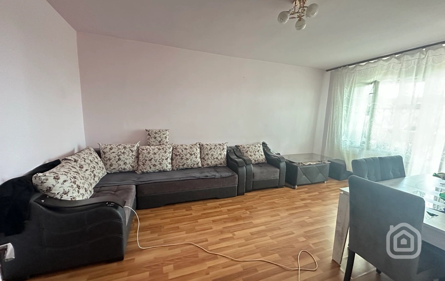 Продаётся 4-комнатная квартира, 90 м², ул. Минск, Нор-Норк