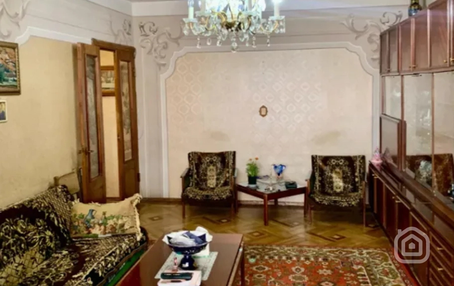 Продаётся 4-комнатная квартира, 93 м², ул. Саркаваг, Канакер-Зейтун