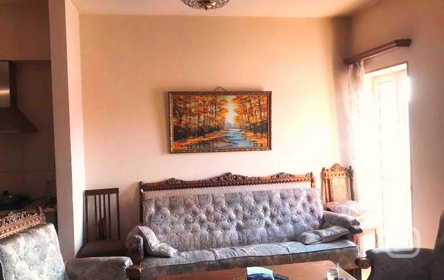 Продаётся 3-комнатная квартира, 85 м², ул. Кохбаци, Центр