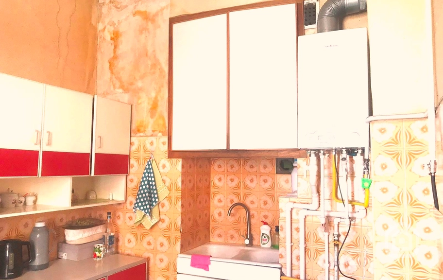 Продаётся 3-комнатная квартира, 90 м², ул. Ханджян, Центр