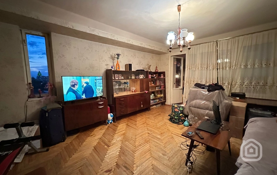 Продаётся 3-комнатная квартира, 81 м², ул. Hалабян, Аджапняк