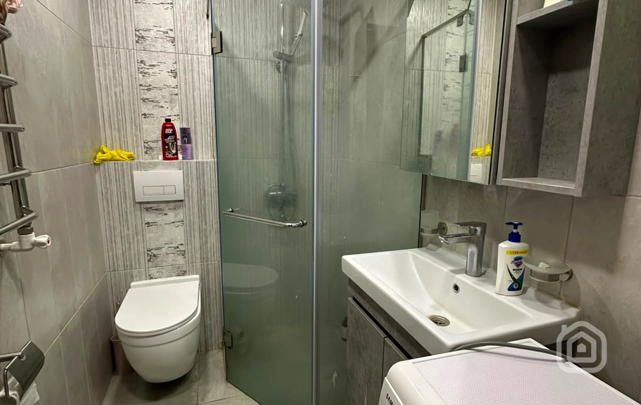 Продаётся 3-комнатная квартира, 79 м², ул. Туманян, Центр