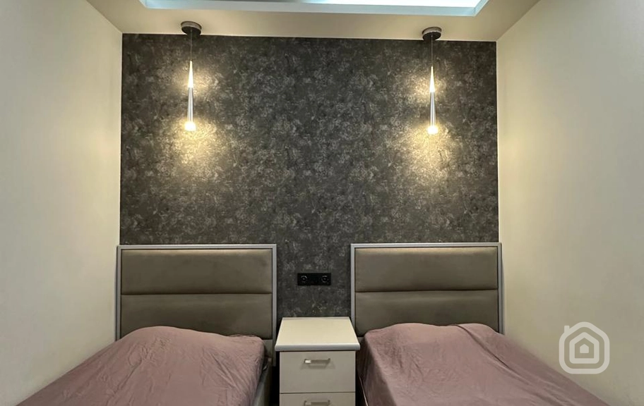 Продаётся 2-комнатная квартира, 70 м², пер. Маргарян 1, Аджапняк