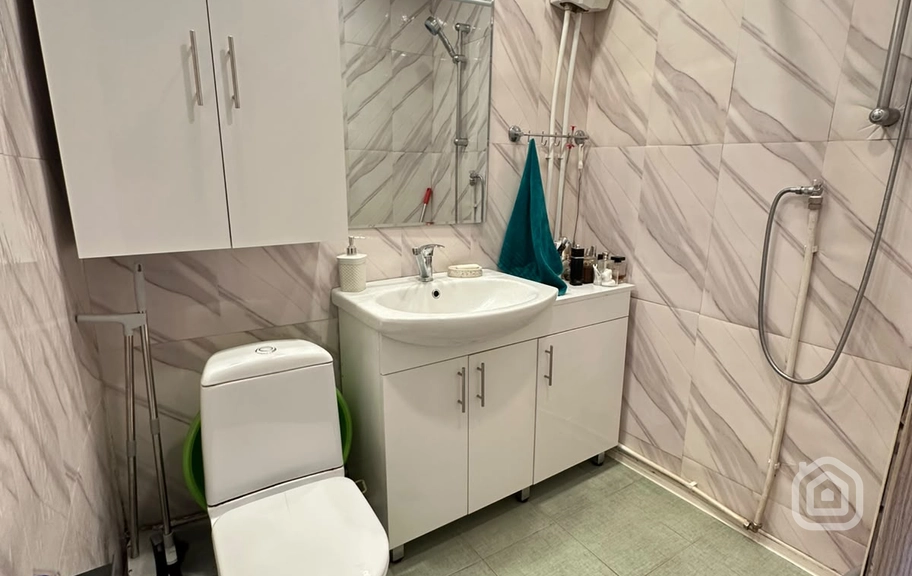 Продаётся 2-комнатная квартира, 41.9 м², ул. Бакунц, Нор-Норк