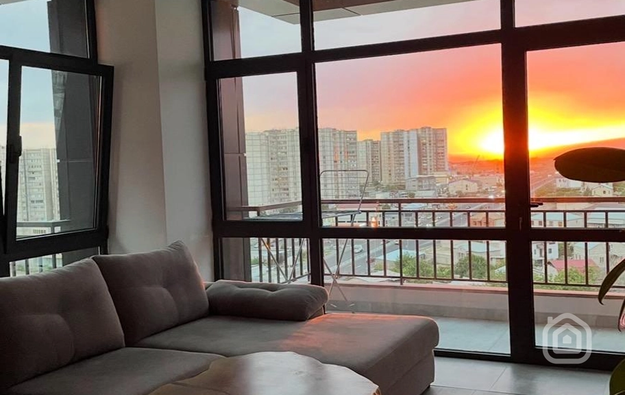 Продаётся 3-комнатная квартира, 92 м², ул. Давташени 4, Давташен