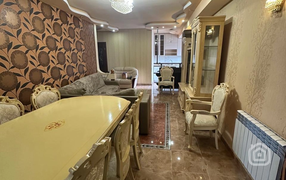 Продаётся 2-комнатная квартира, 63 м², ул. Рубинянц, Канакер-Зейтун