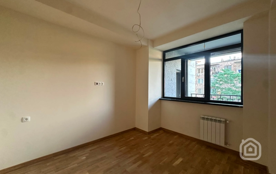 Продаётся 2-комнатная квартира, 58.7 м², ул. Врацакан, Арабкир